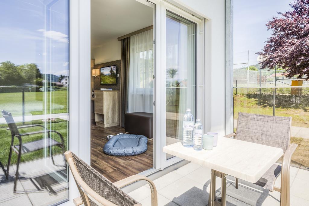 Seehotel Das Jo Pörtschach am Wörthersee Dış mekan fotoğraf
